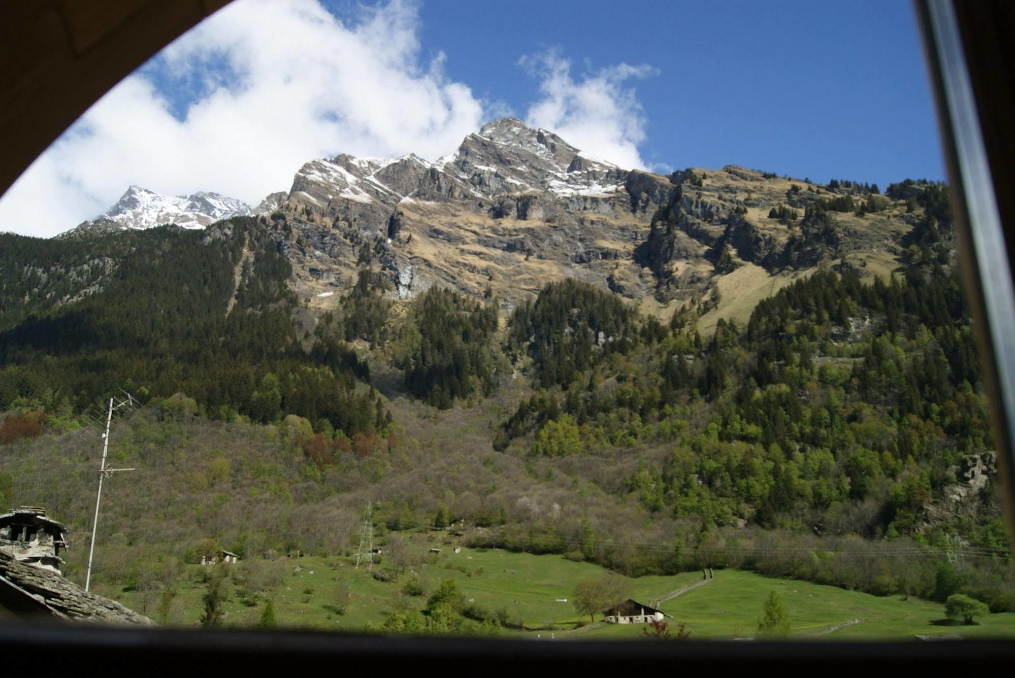 Albergo Piz Cam Vicosoprano المظهر الخارجي الصورة